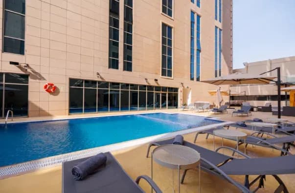 Bin Al-Sheikh Tower – Rotana Residences — Exterior 3