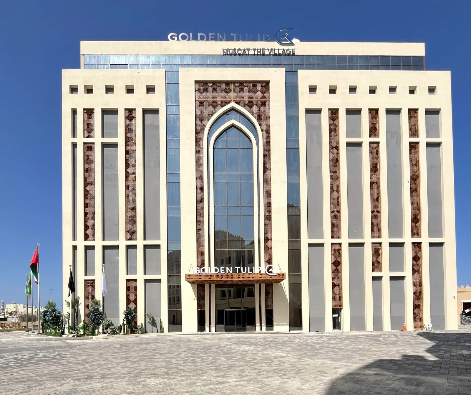 Golden Tulip – The Village — Exterior 3