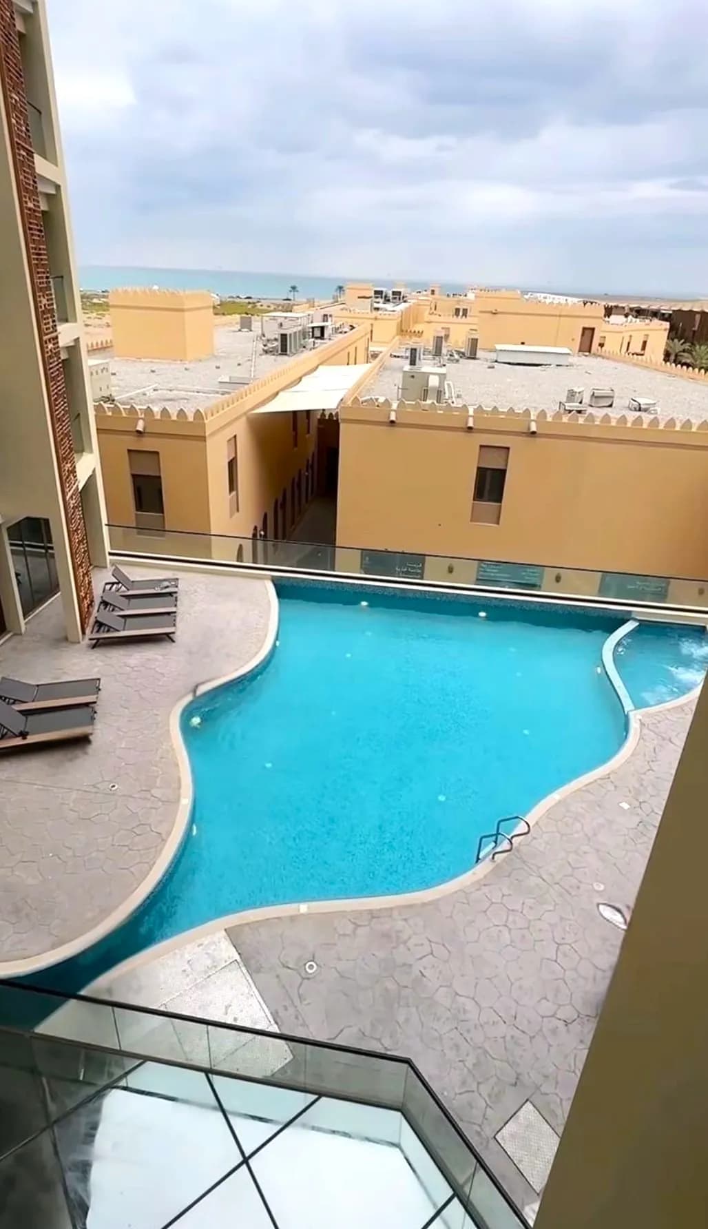 Golden Tulip – The Village — Exterior 16