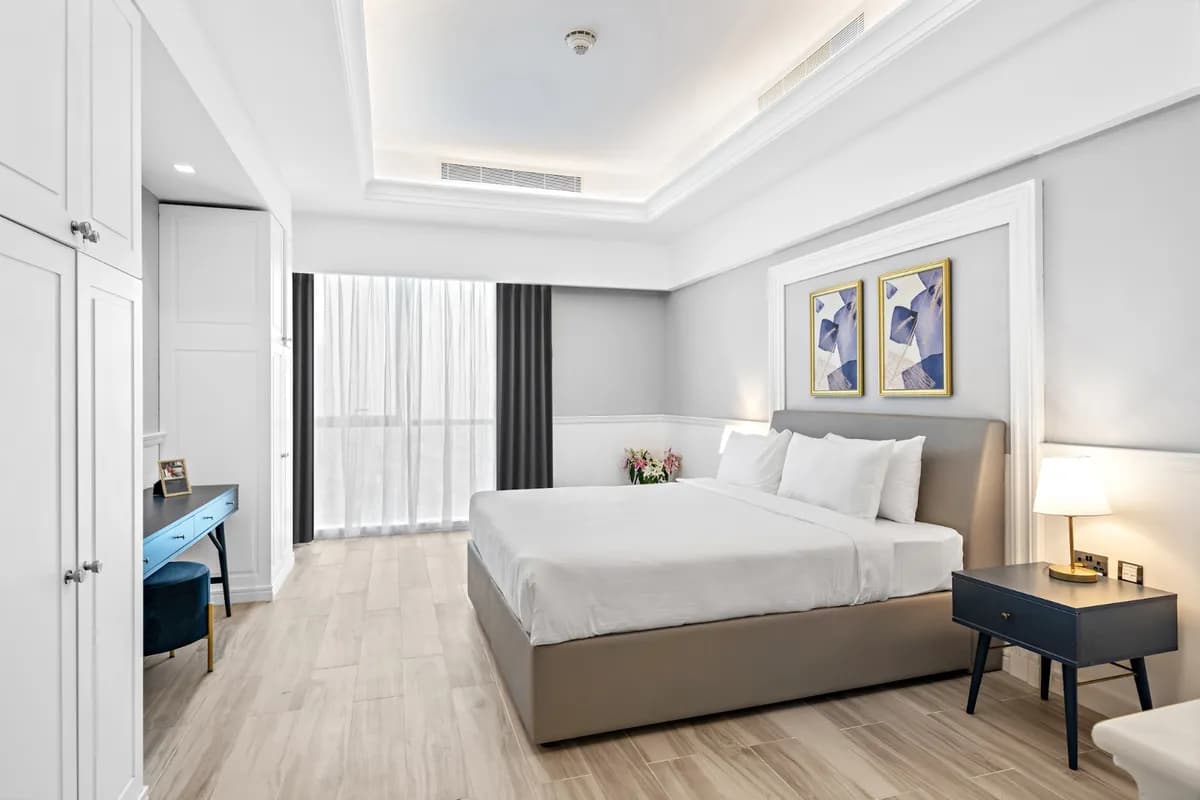 A bedroom in the Rotana Residences